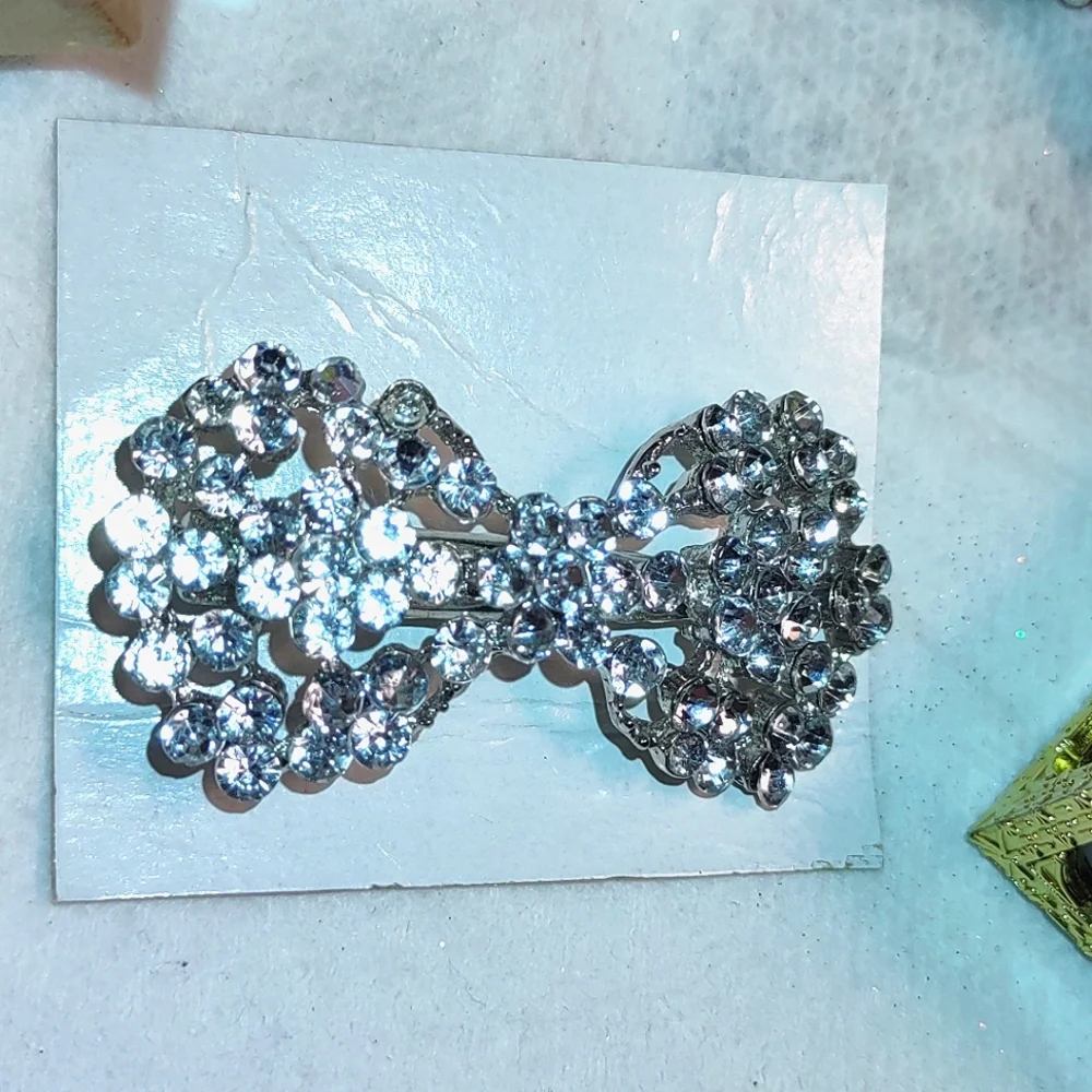 Crystal Bow Hair Clip
